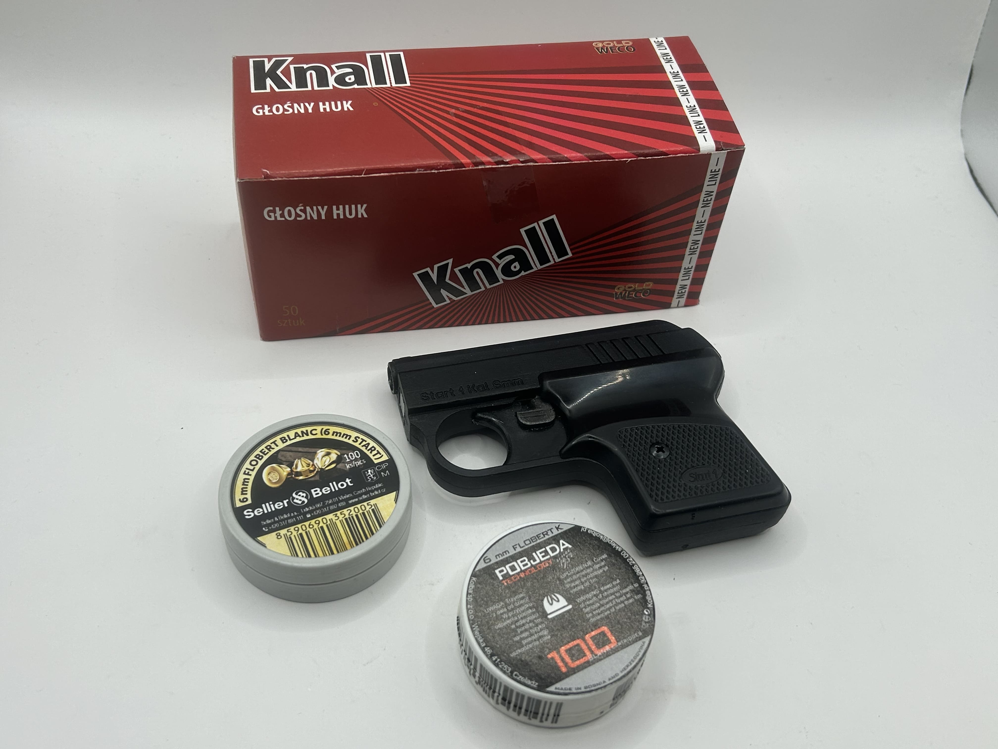 pistolet hukowy Start 1 oraz naboje hukowe 6mm short Knall Sellier i Pobjeda